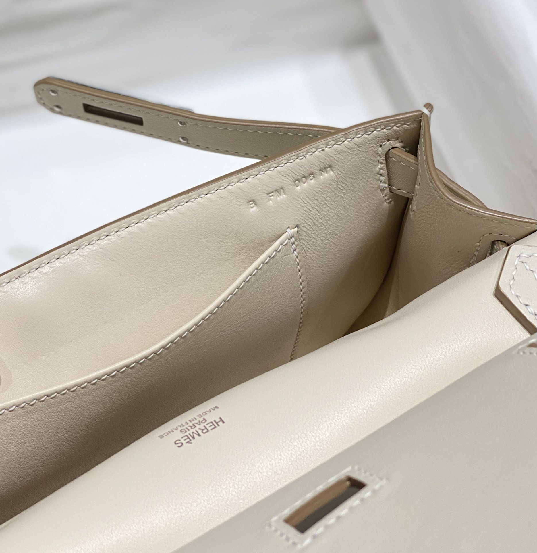 Hermes Jypsiere Mini Shoulder Bag In Cream White Swift Leather